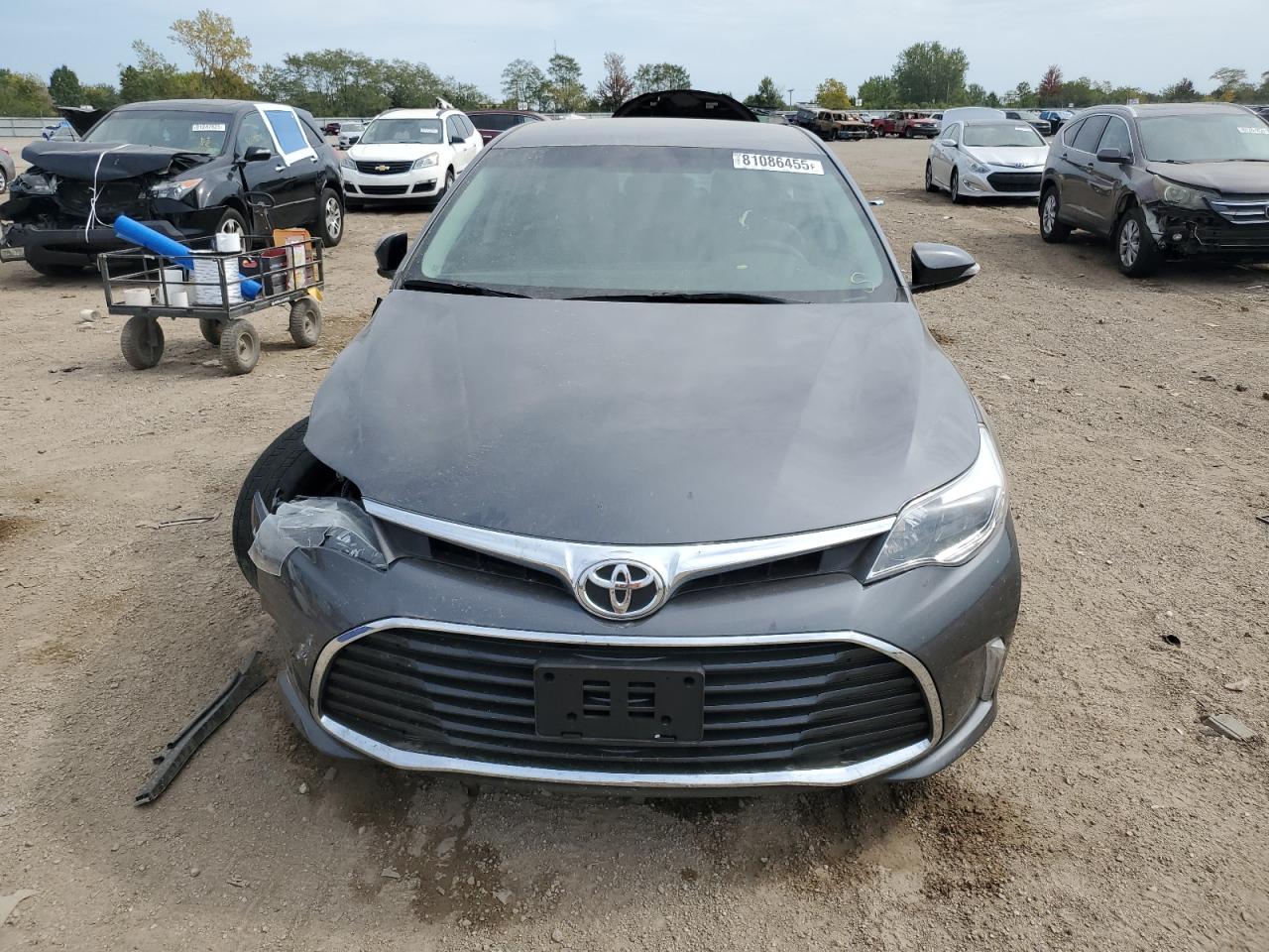 TOYOTA AVALON XLE