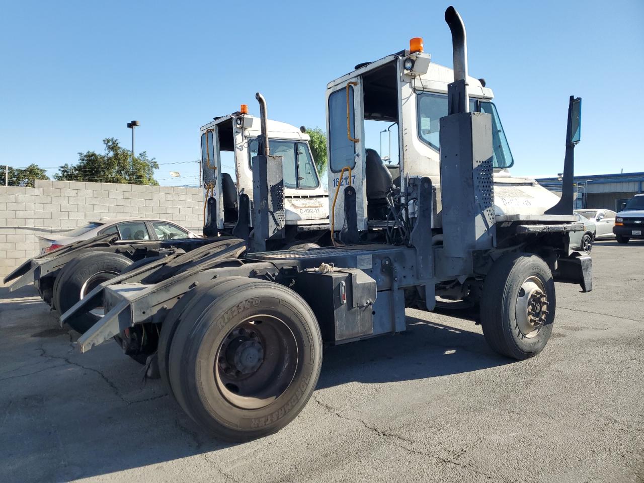 Lot #3285682683 2016 OTTAWA YARD TRACTOR OTTAWA