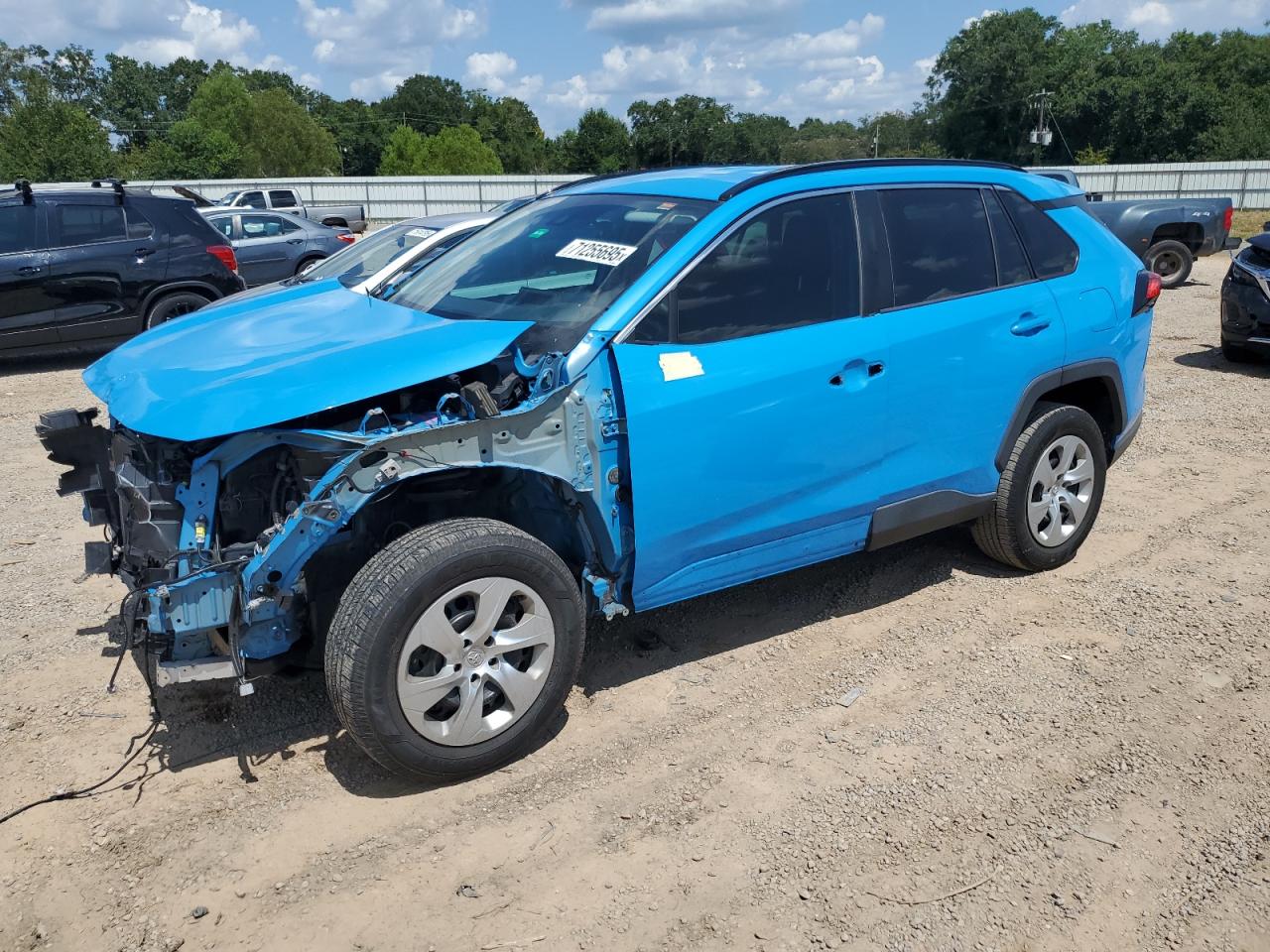 TOYOTA RAV4 LE