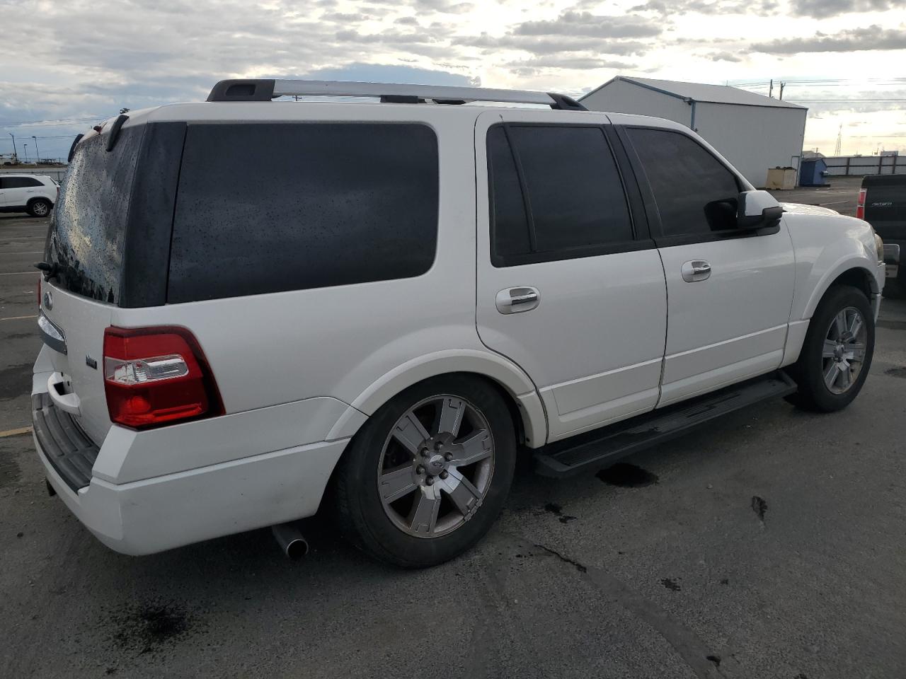 FORD EXPEDITION LIMITED