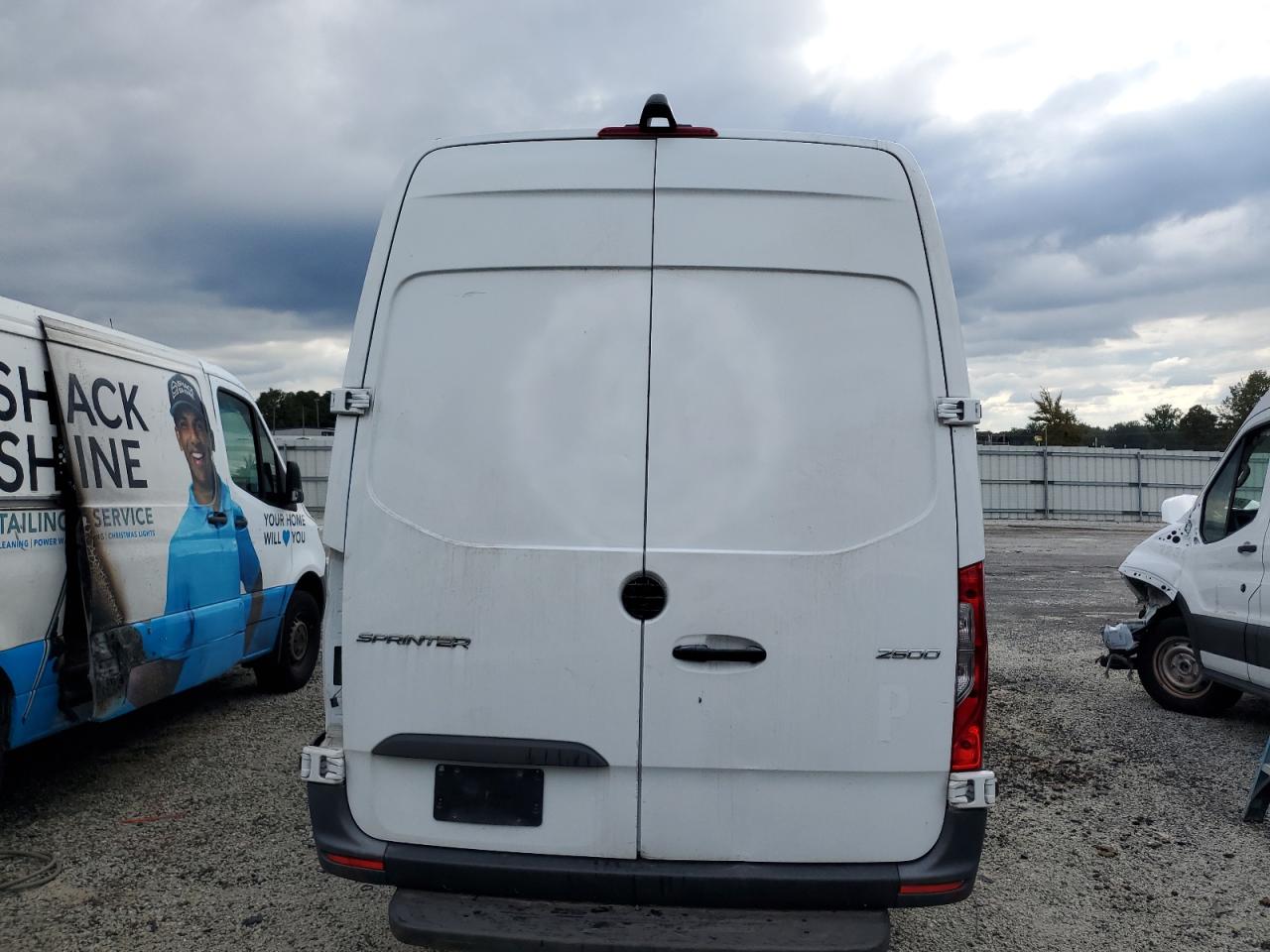 MERCEDES-BENZ SPRINTER 2500