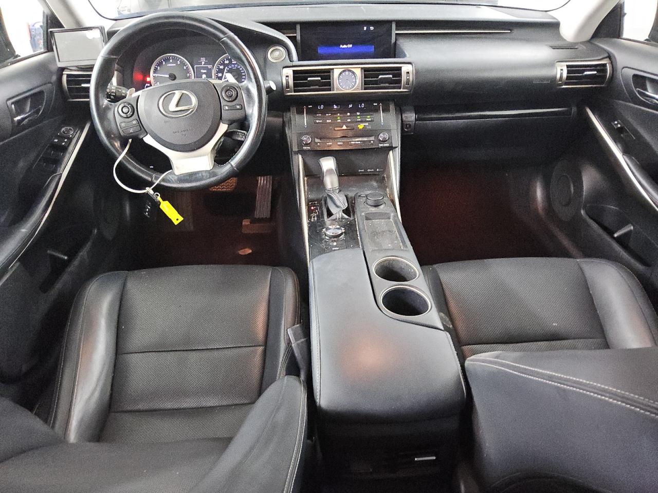 LEXUS IS 250