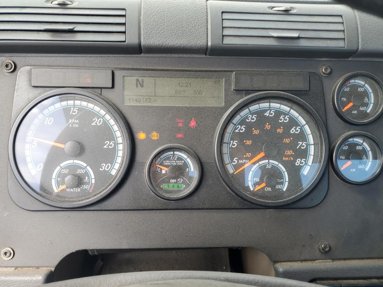 Lot #3245256574 2015 FREIGHTLINER CASCADIA