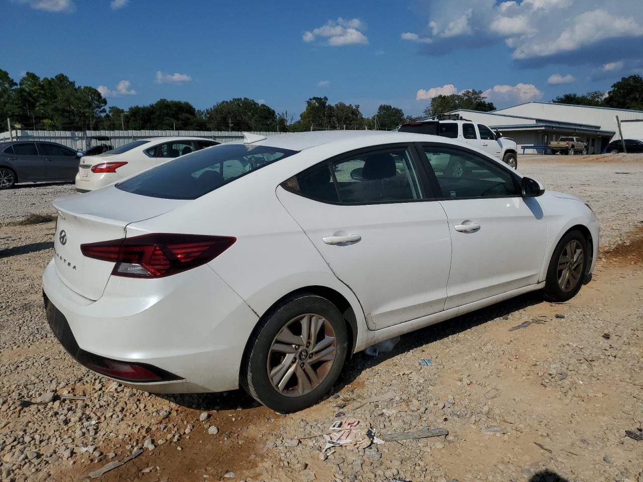 HYUNDAI ELANTRA SEL