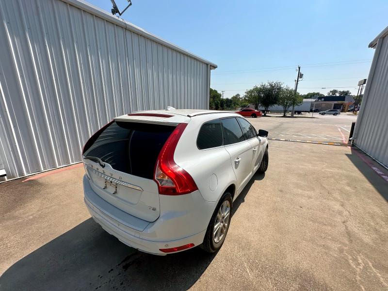 2015 VOLVO XC60 T5 PR YV440MDK4F2730542