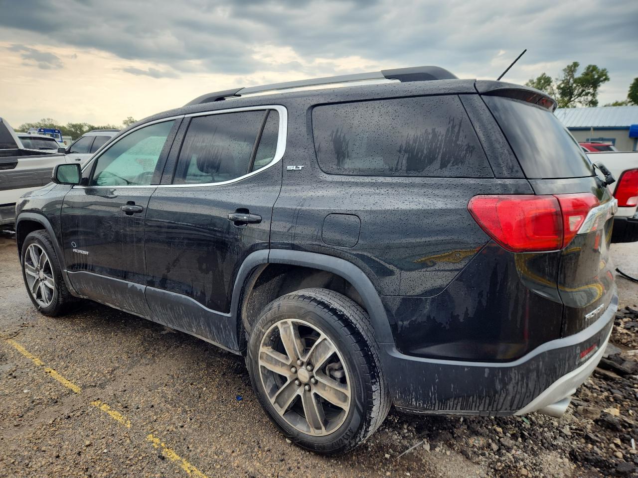 GMC ACADIA SLT-1
