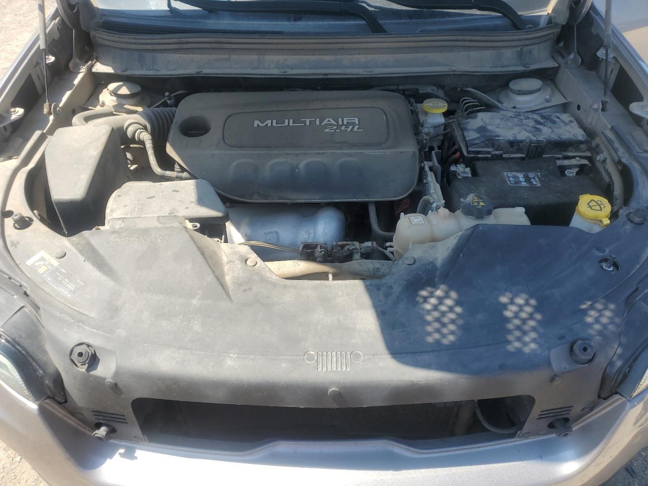 JEEP GRAND CHEROKEE LATITUDE PLUS