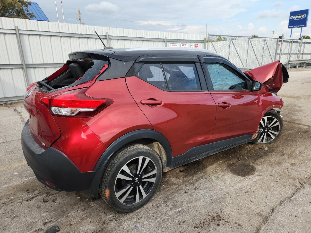 NISSAN KICKS S