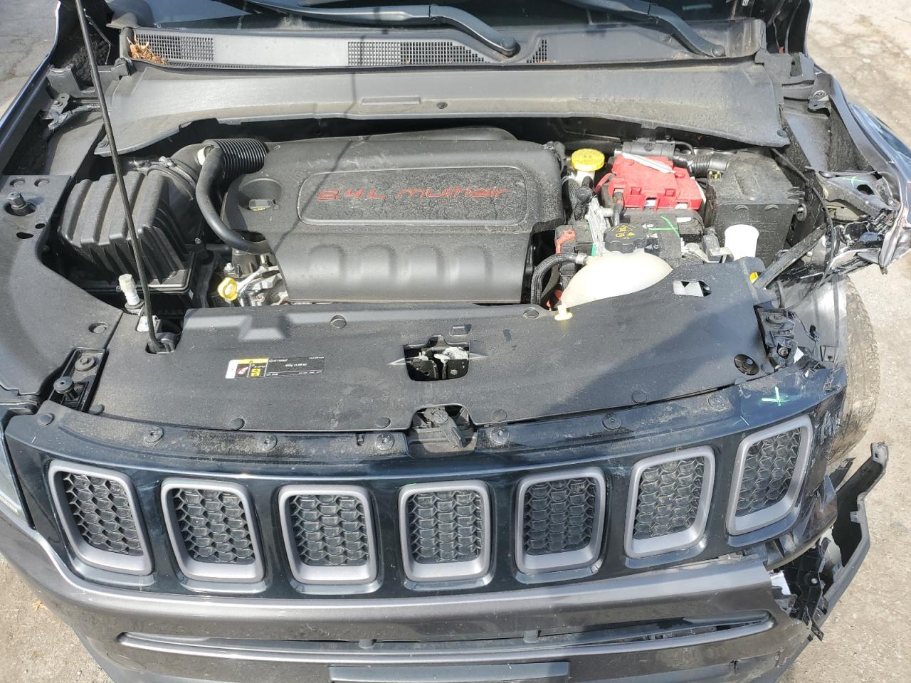 Lot #3317703124 2021 JEEP COMPASS 80