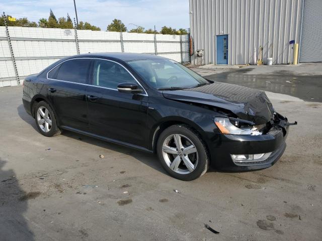 2015 VOLKSWAGEN PASSAT S 1VWAT7A34FC101334
