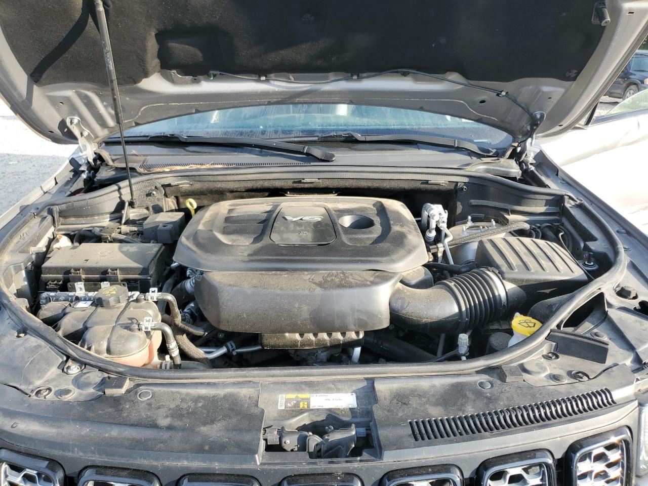 JEEP GRAND CHEROKEE LAREDO