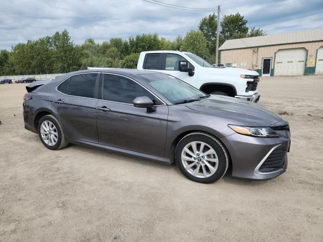 2021 TOYOTA CAMRY LE 4T1C11AK7MU556378
