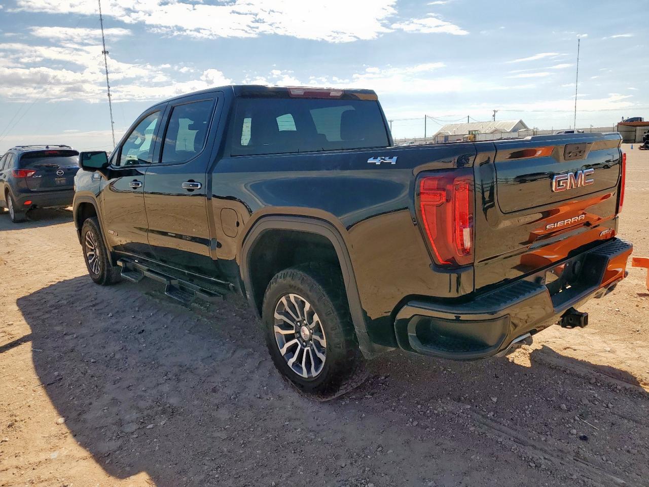 GMC SIERRA 1500 K1500 AT4