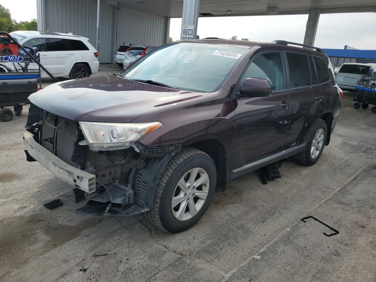 TOYOTA HIGHLANDER BASE