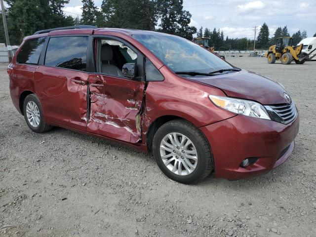 2015 TOYOTA SIENNA XLE 5TDYK3DC1FS605380