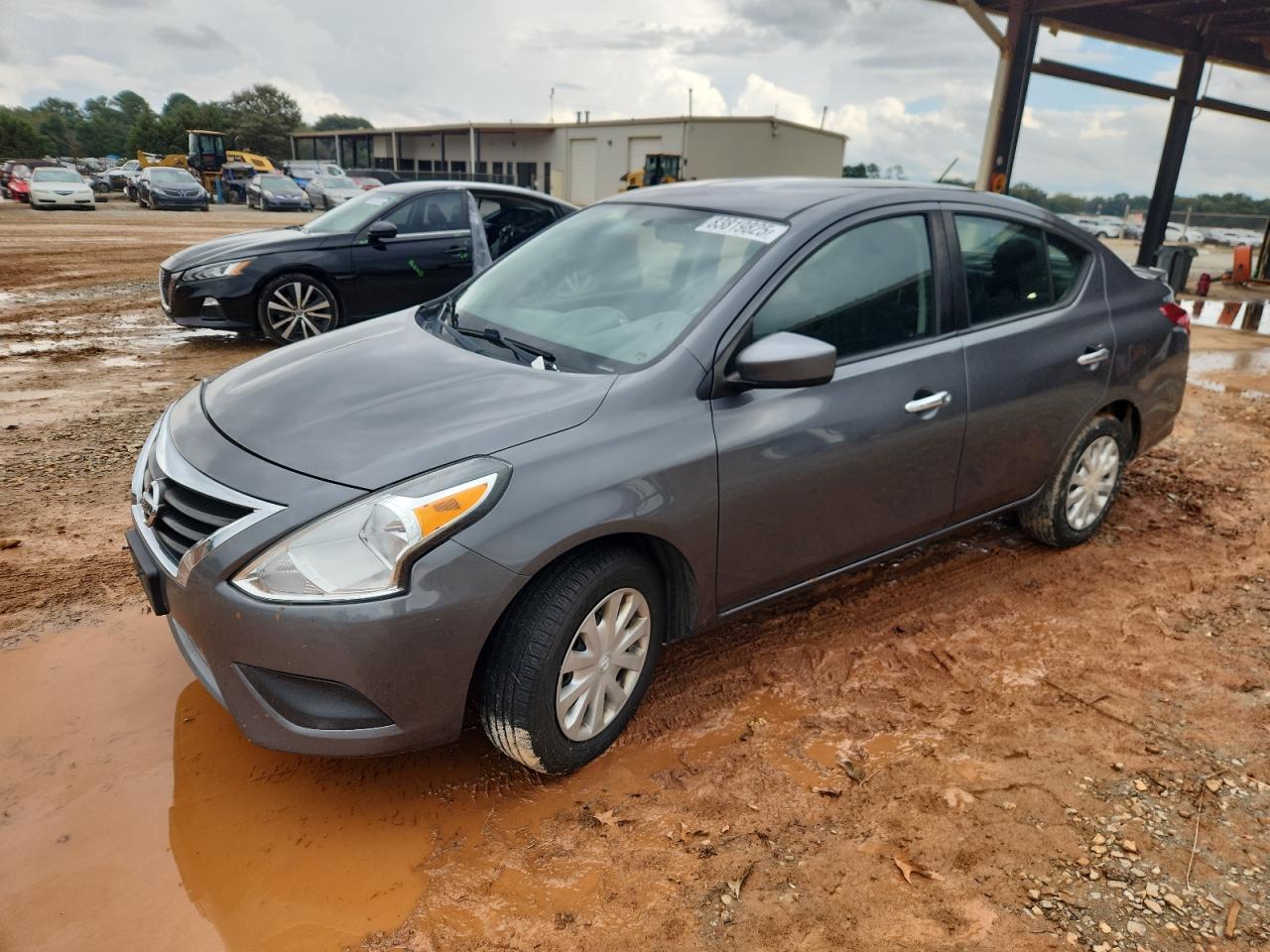 NISSAN VERSA S