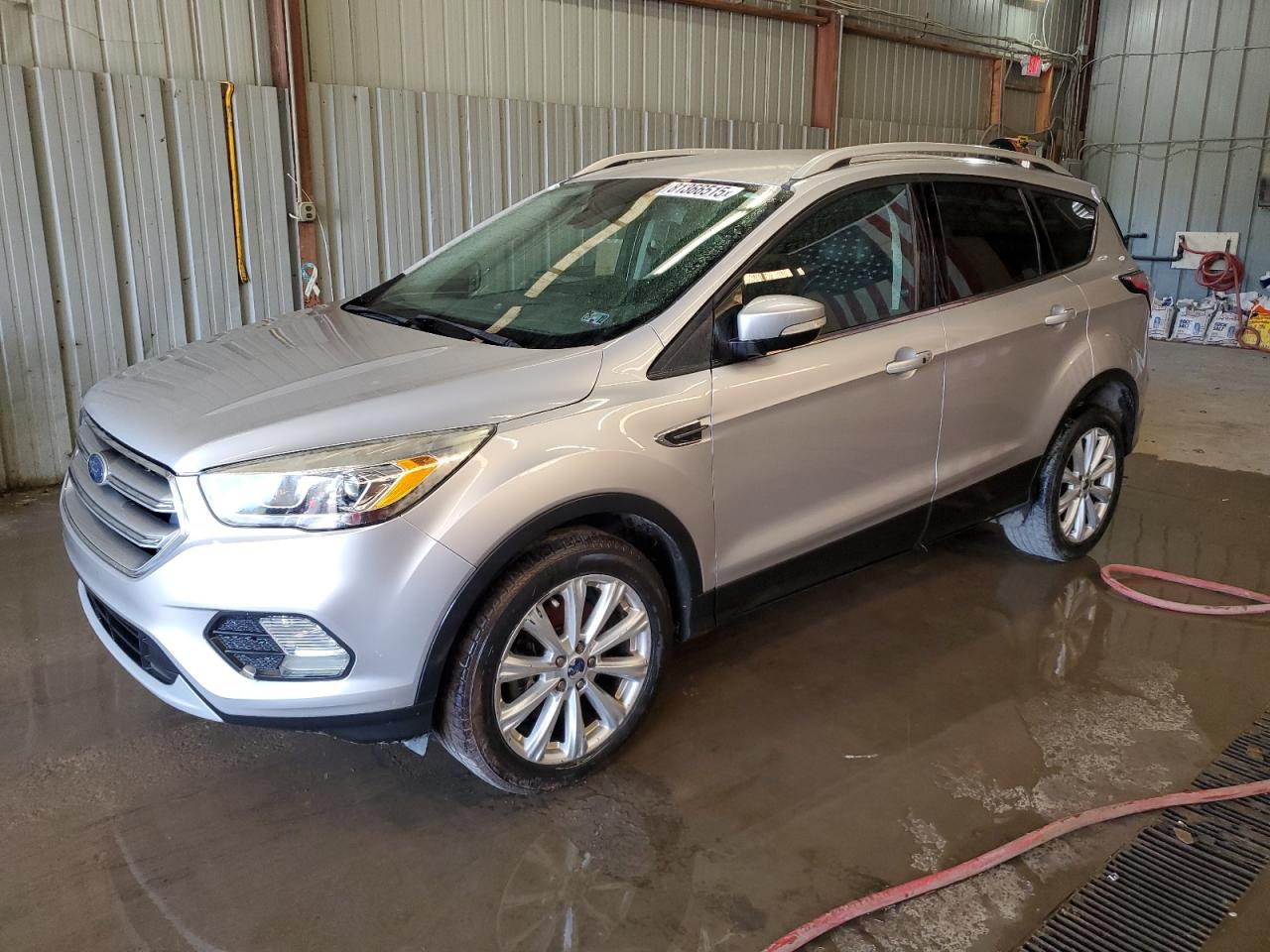 FORD ESCAPE TITANIUM