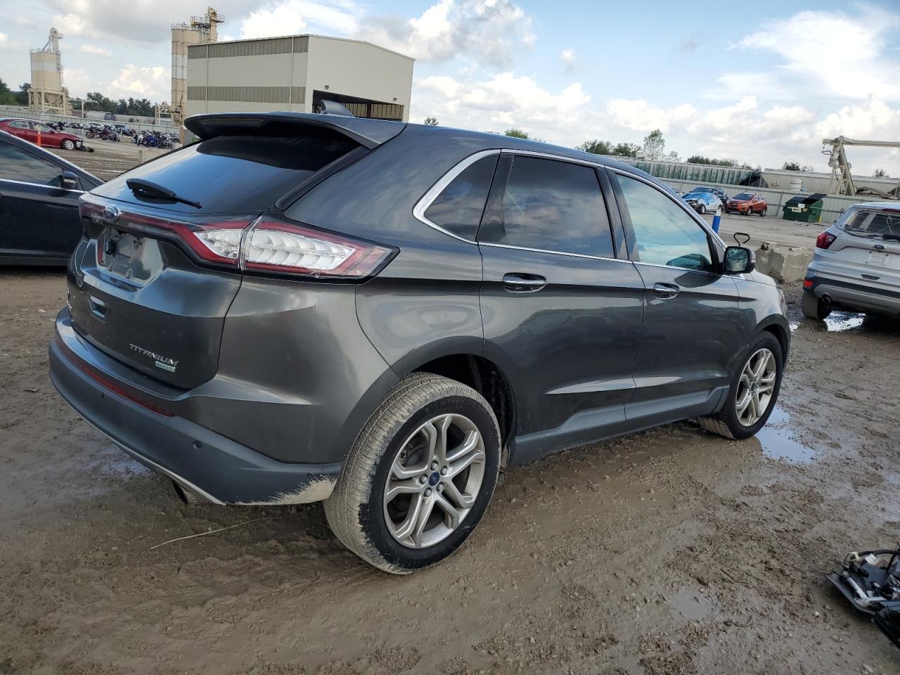 FORD EDGE TITANIUM