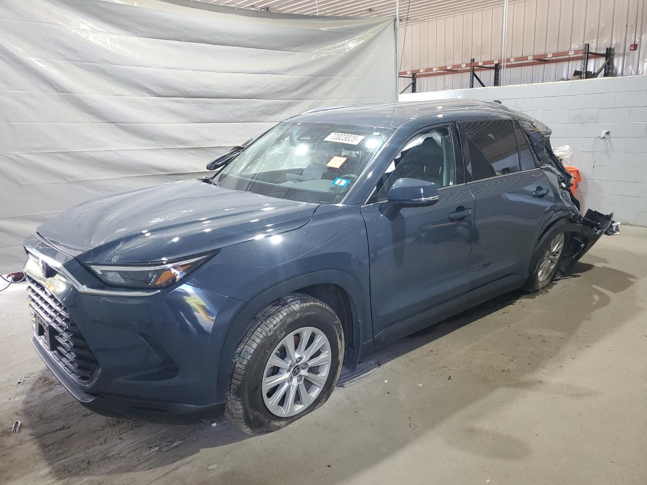 TOYOTA HIGHLANDER XLE