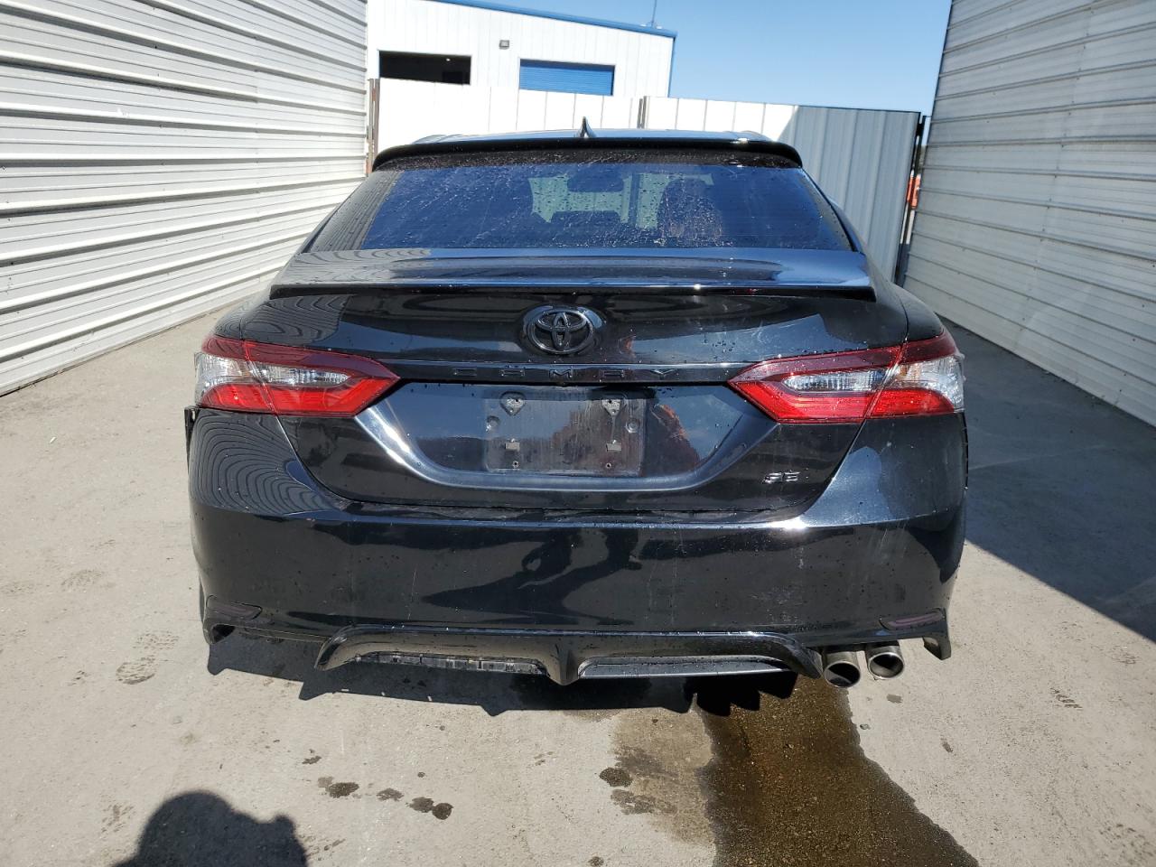 TOYOTA CAMRY SE NIGHT SHADE
