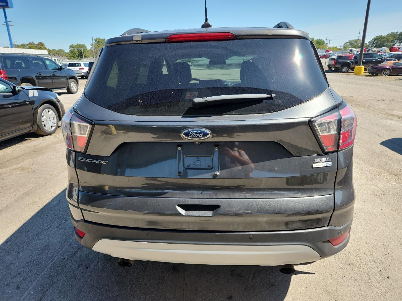 FORD ESCAPE SEL