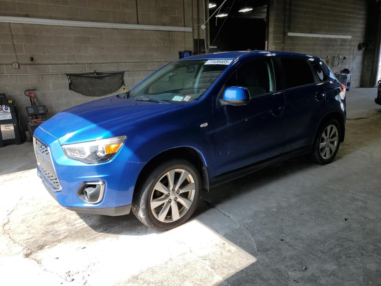 MITSUBISHI OUTLANDER ES