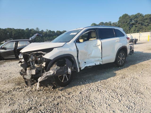 2017 TOYOTA HIGHLANDER #3296318419