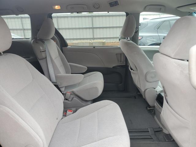 2015 TOYOTA SIENNA LE 5TDKK3DC2FS654657