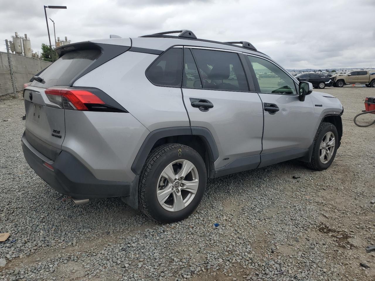 TOYOTA RAV4 XLE
