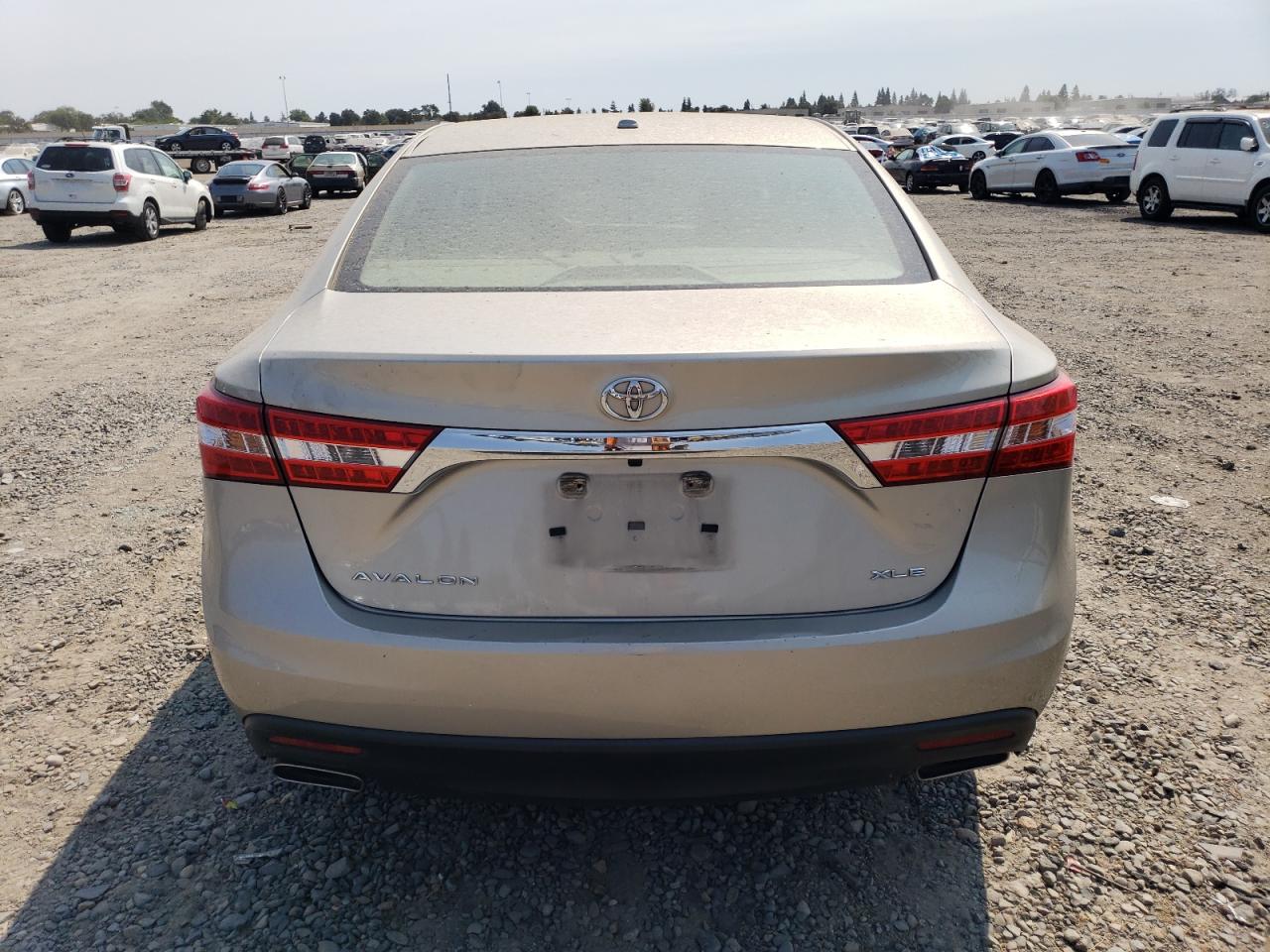 TOYOTA AVALON XLE