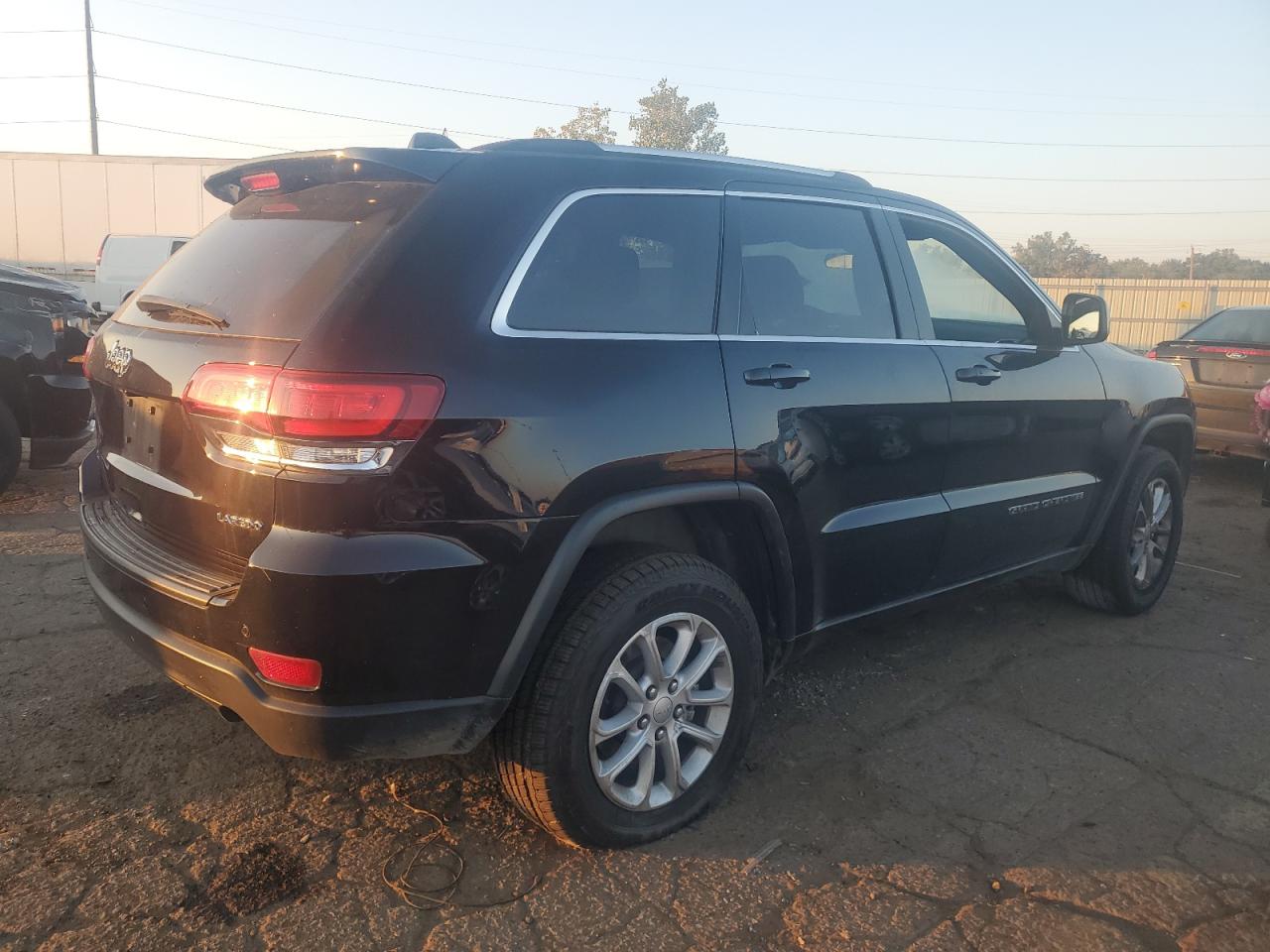 JEEP GRAND CHEROKEE LAREDO