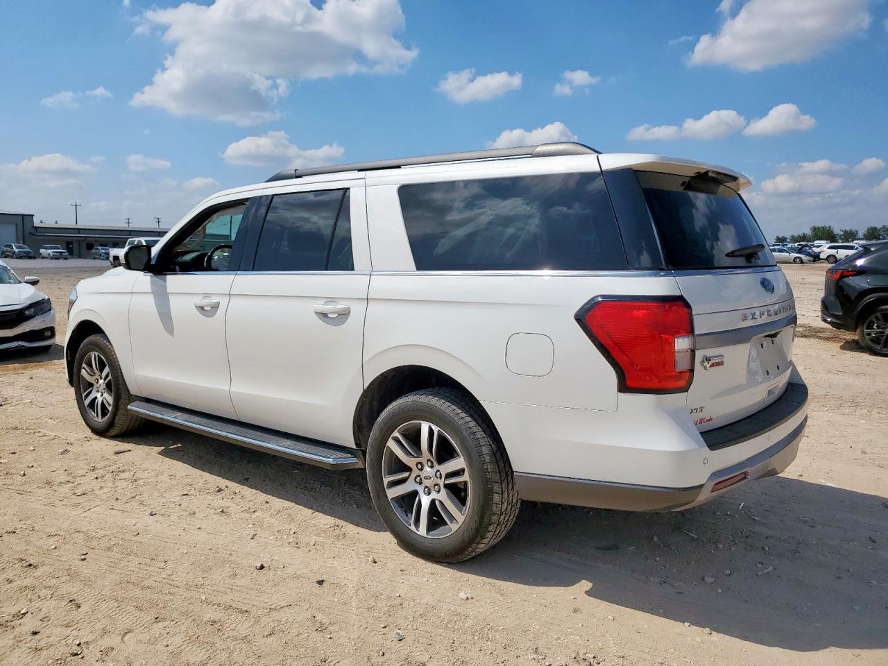 FORD EXPEDITION MAX XLT