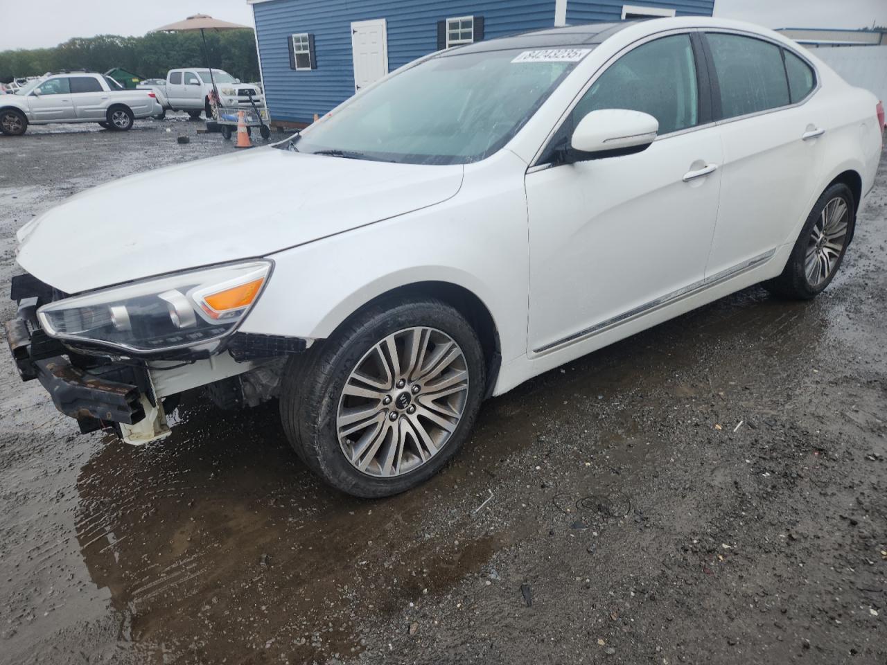 KIA CADENZA PREMIUM