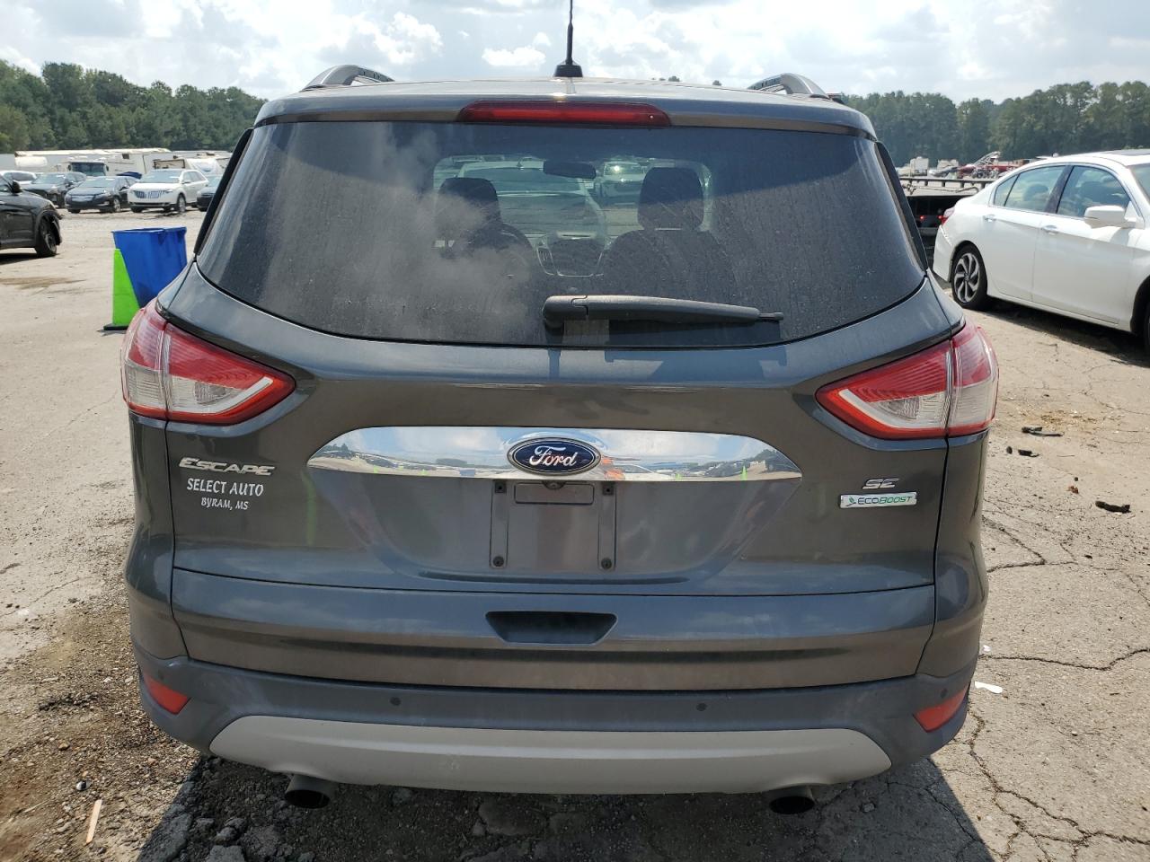 FORD ESCAPE SE