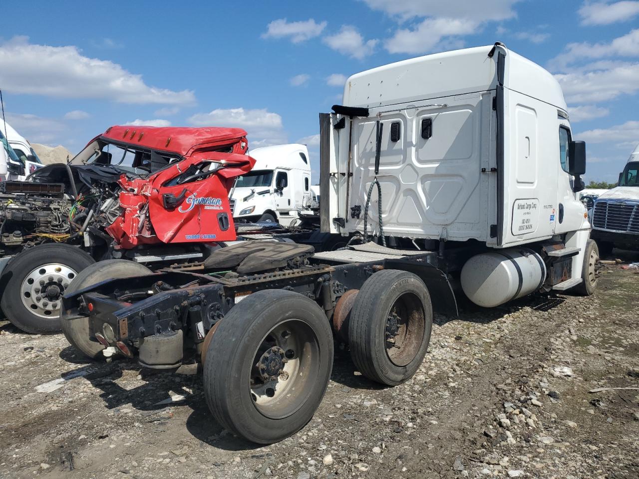 Lot #3282347257 2017 FREIGHTLINER CASCADIA 1