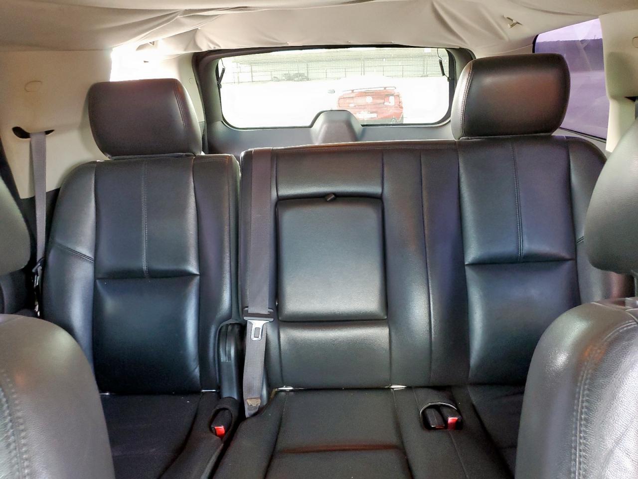 CHEVROLET TAHOE C1500 LT