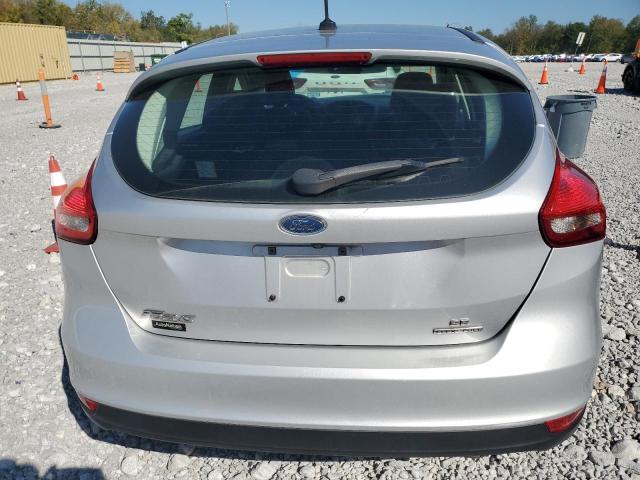 2015 FORD FOCUS SE 1FADP3K27FL342488
