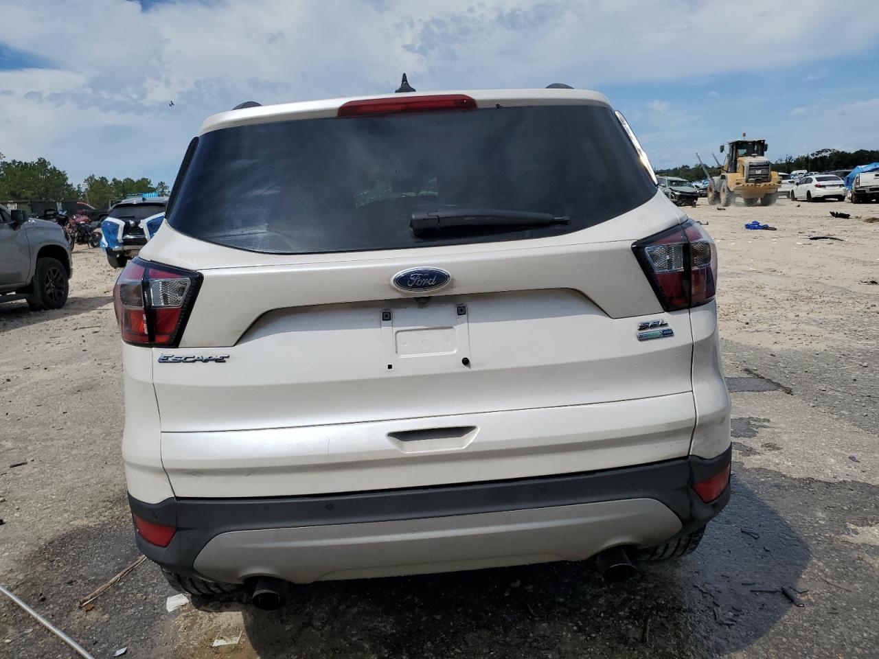 FORD ESCAPE SEL