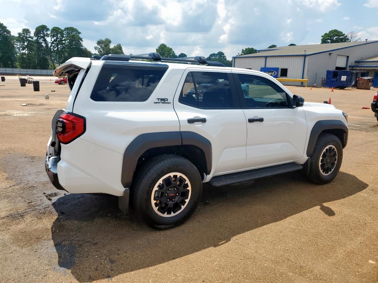 TOYOTA 4RUNNER SR5
