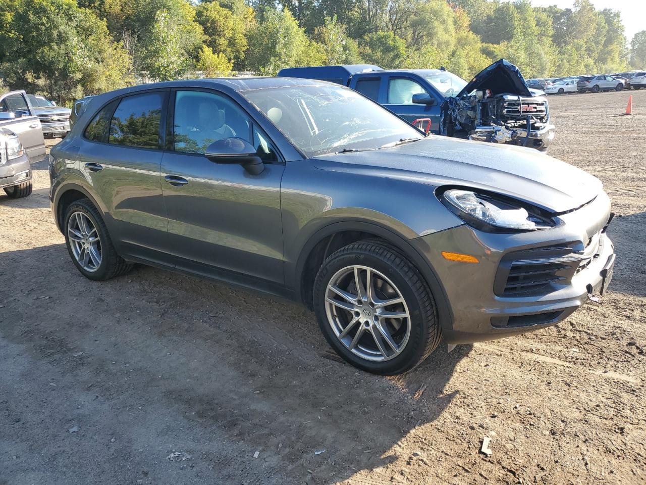 PORSCHE CAYENNE