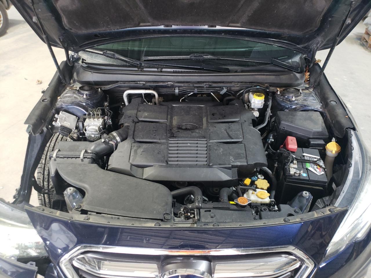 SUBARU OUTBACK TOURING