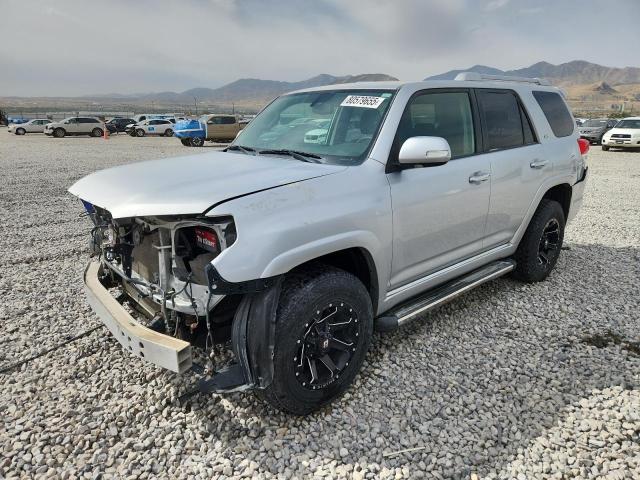 TOYOTA 4RUNNER SR