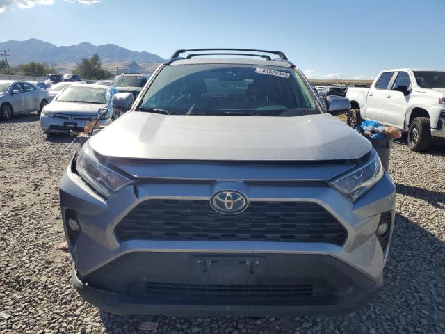 2020 TOYOTA RAV4 XLE - 2T3RWRFV2LW057636