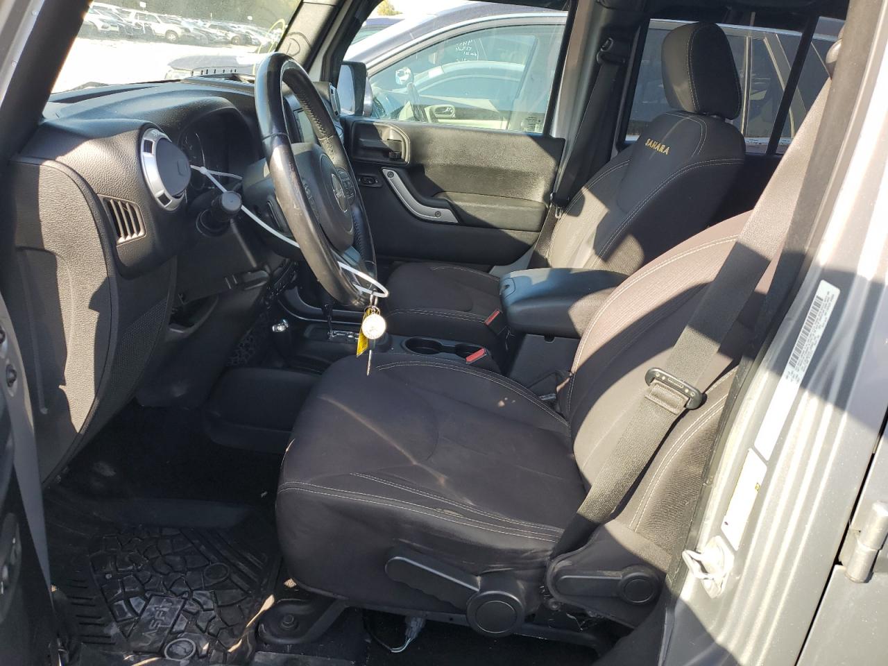 JEEP WRANGLER SAHARA