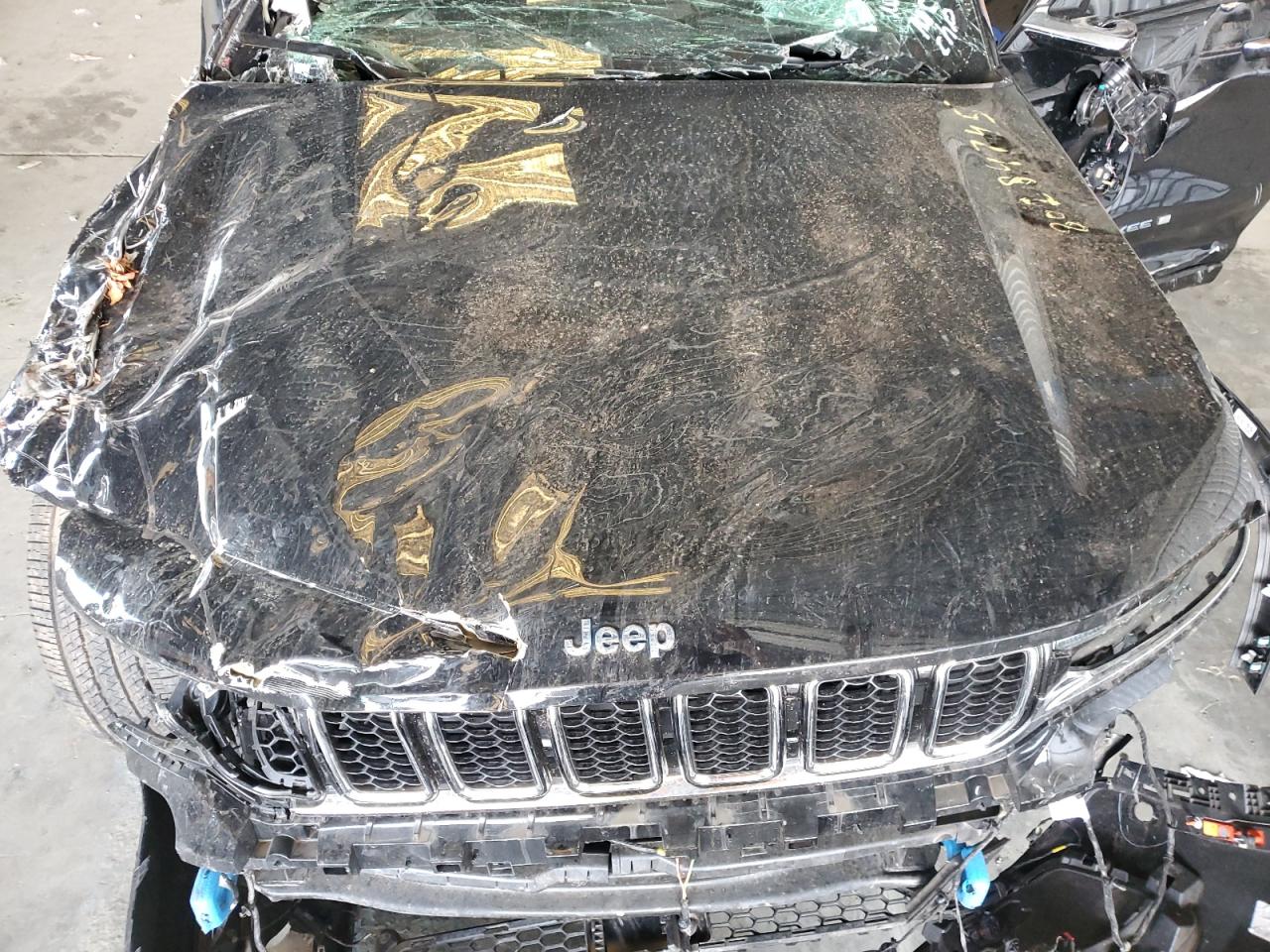 JEEP GRAND CHEROKEE OVERLAND 4XE