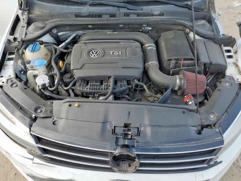 2015 VOLKSWAGEN JETTA SE 3VWD17AJ7FM326167