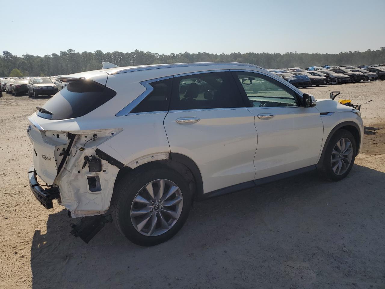 INFINITI QX50 ESSENTIAL