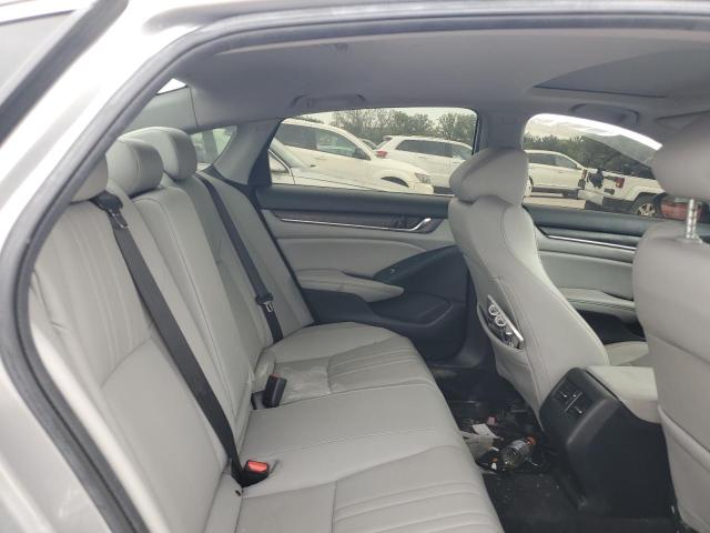 2019 HONDA ACCORD TOURING 1HGCV2F9XKA012588