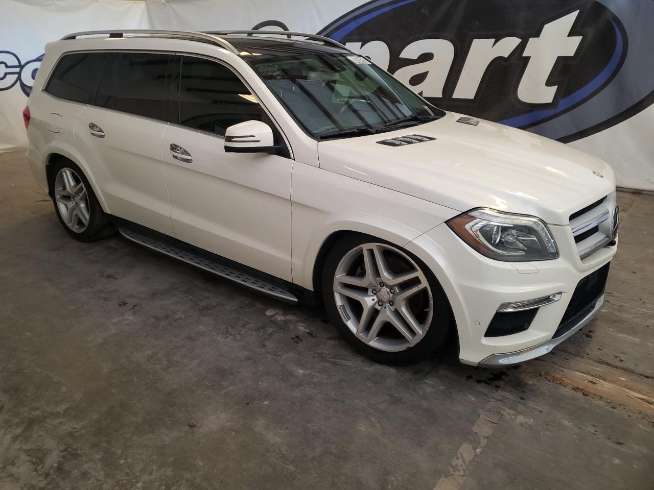 MERCEDES-BENZ GL-CLASS 550 4MATIC