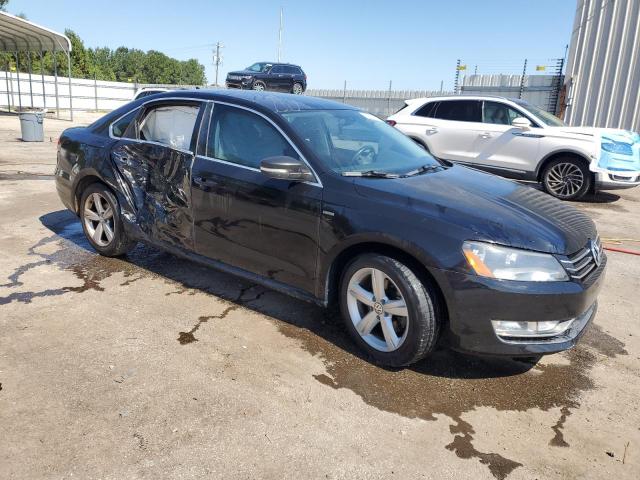 2015 VOLKSWAGEN PASSAT S 1VWAT7A39FC100566